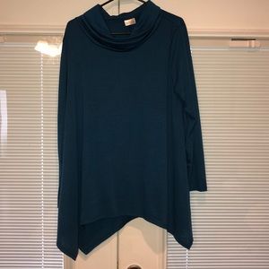 Crowl neck long sleeve top